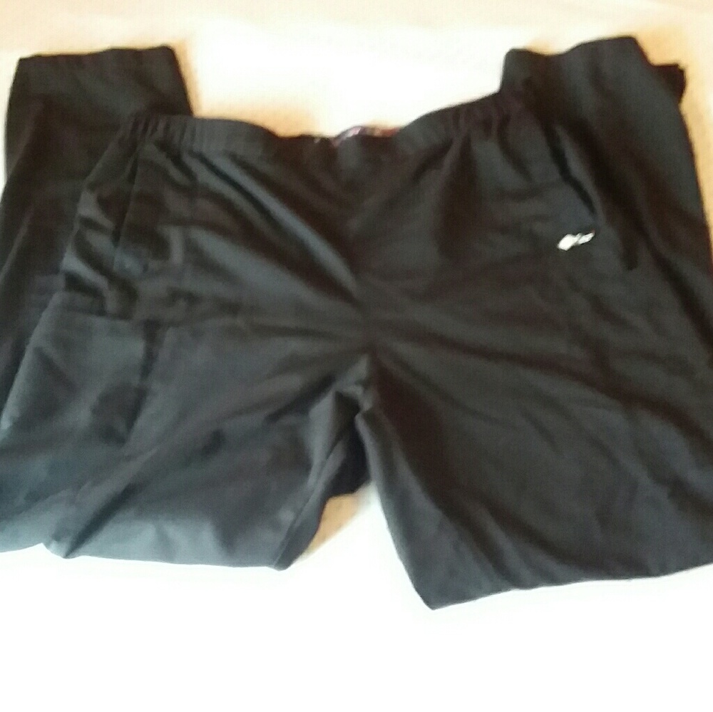 Vera Bradley Scrub Pants